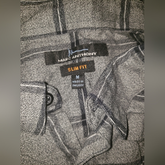 Marc Anthony Long Sleeve Slim Fit Button-down - Picture 2 of 3